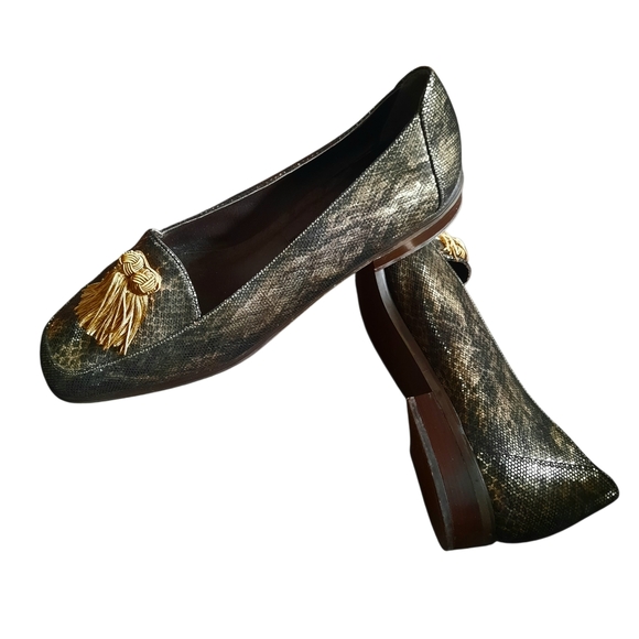 STUART WEITZMAN Black & Gold Snake Print Leather Loafer w/Tassels Sz 8.5 - Picture 4 of 9